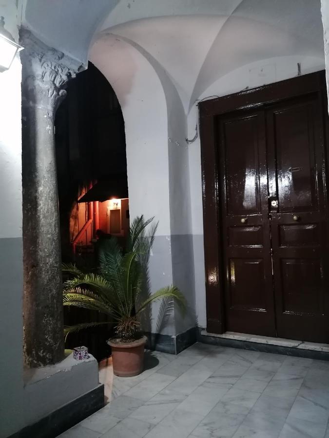 Aurora E Dad Naples Center B&B Luaran gambar